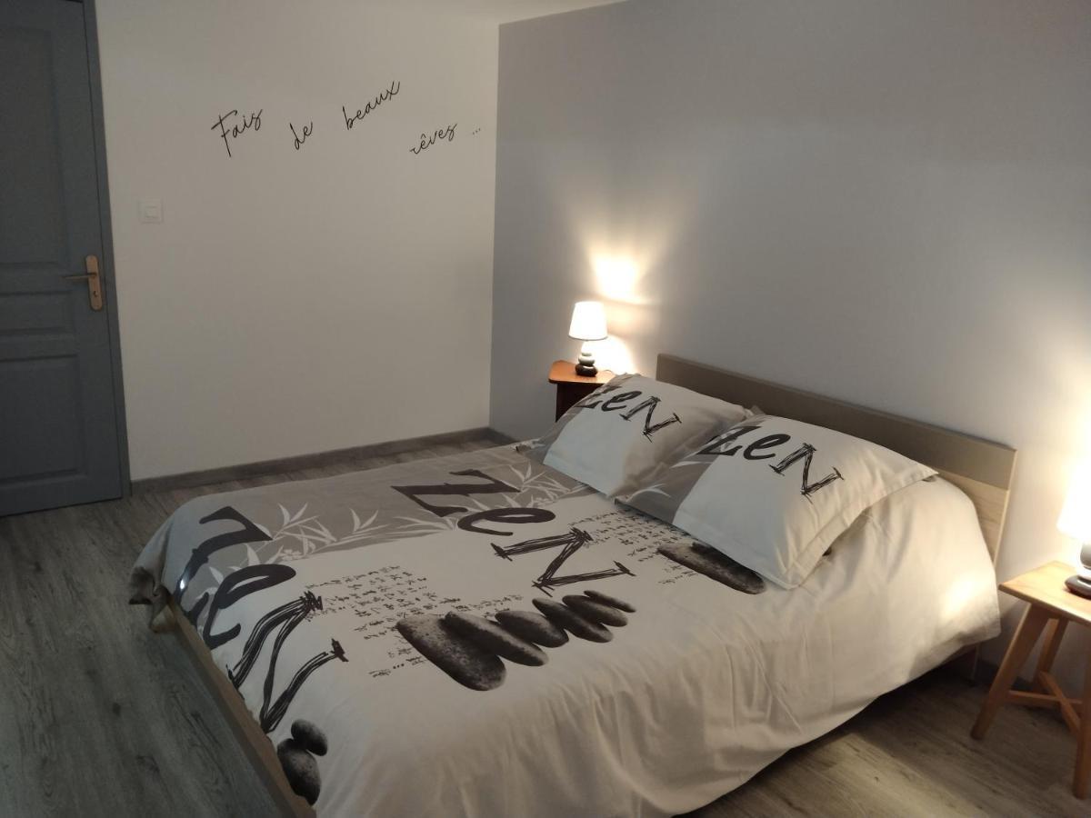 Apartamento Sur La Colline Sousceyrac Exterior foto